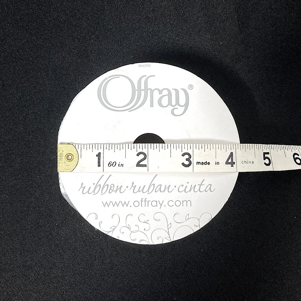 ⭐️ Offray Pearly White Wired Edge Gift Ribbon 1.5” x 540”